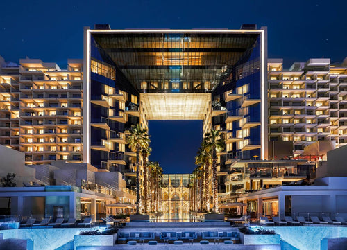FIVE Palm Jumeirah Hotel [3n434/25.104331488487112/55.148769211811725]