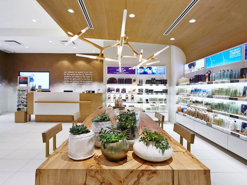 Aveda (Eaton Centre) [4b52182af964a5204e6727e3/43.654342/-79.380719]