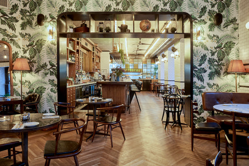 Benedict (Max Brown Hotel) [5810973938fa6ecbf4f5249c/52.496882/13.323824]