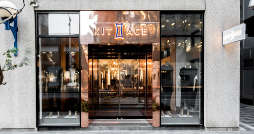 Kit and Ace (Bloor street) [56195d92498e86b30bef7b4b/43.669605/-79.391879]
