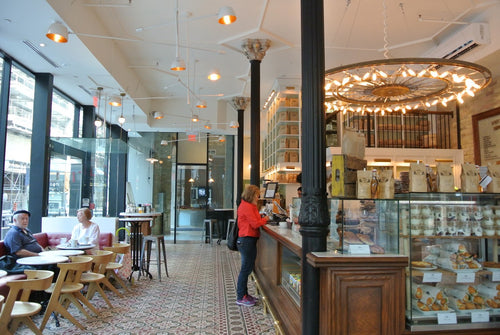 Dineen Coffee Co [514627d1e4b0dba1b85e9ba8/43.651134/-79.378932]