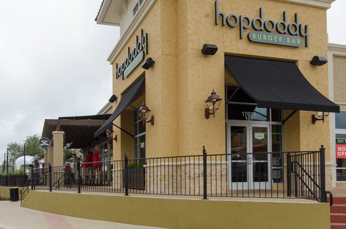 Hopdoddy (The Rim) [571e800b498eec367eb1583b/29.60934/-98.598516]
