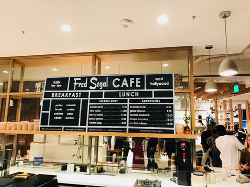 Fred Segal Cafe (Sunset Blvd) [59d0042242d8c21137481cdc/34.094016/-118.376509]