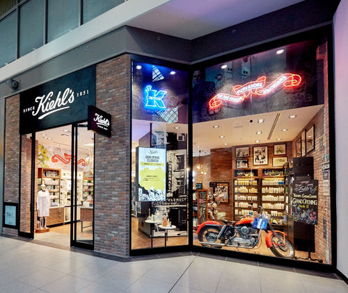 Kiehl's (Eaton Centre) [4ad77a12f964a520260b21e3/43.653651/-79.380008]