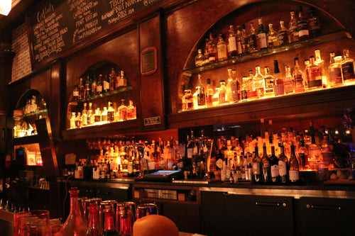 Lost Property Bar [5461769f498e94400cd05759/34.101926/-118.326468]
