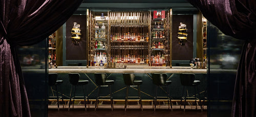 Mister C (Bisha Hotel) [59e01c65419a9e5dd2c6371f/43.645402/-79.392094]