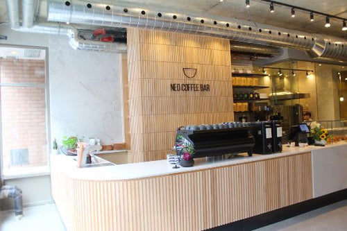 Neo Coffee Bar [55be4bd4498e08d9ccc061e4/43.650674/-79.369083]