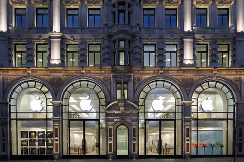 Apple Regent Street [4ac518f4f964a520daae20e3/51.51405/-0.14187]