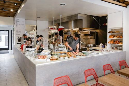 Call Restaurant [5a344e256dcf047aeba28042/39.761197/-104.982261]