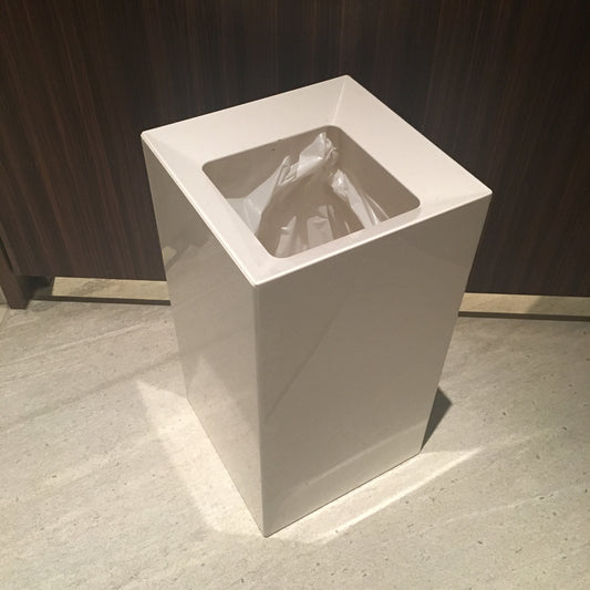 Waste bin