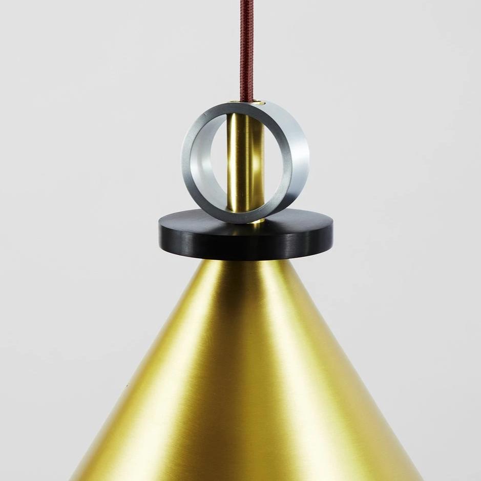W Pendant