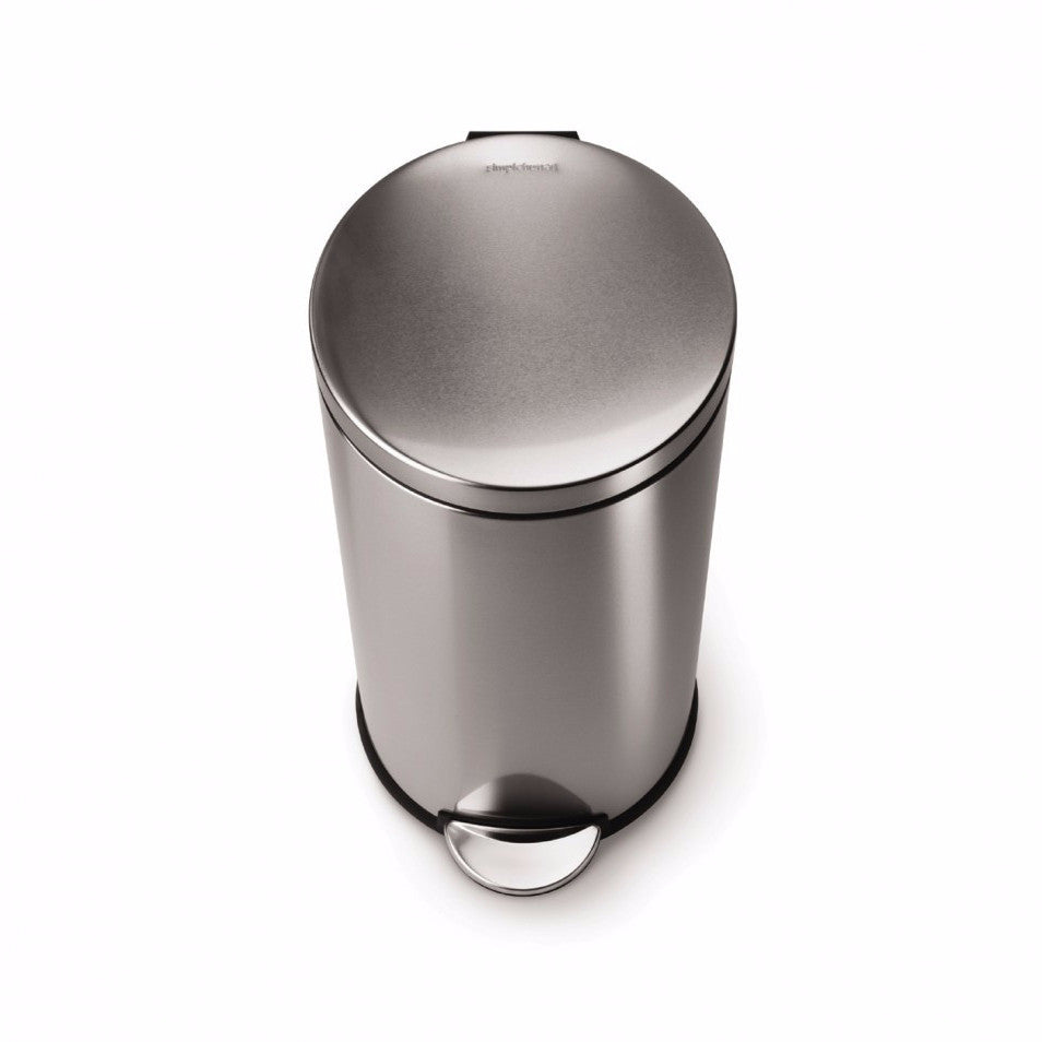 Trash can